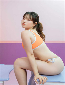 《男女做羞羞的事视频免费观看无遮挡-一口一口吃掉胸口的奶油韩国综艺》